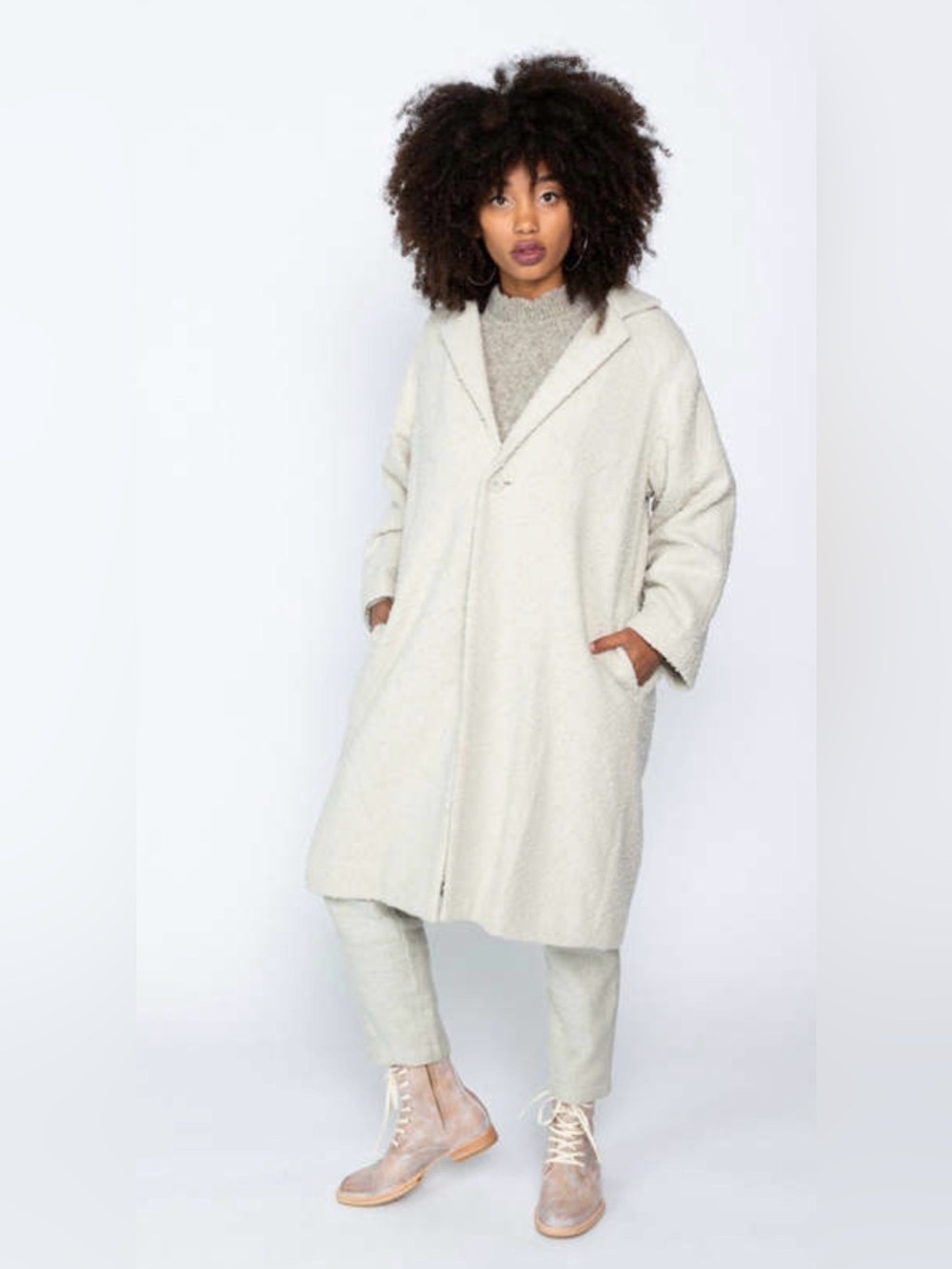 Pas de Calais Textured Wool Blend Ivory Coat Japan Size 34